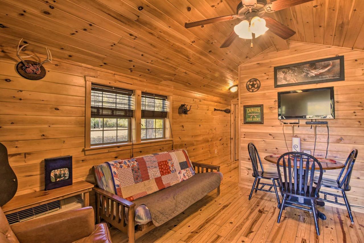 Rural Cabin Hideaway With Fire Pit And Mtn Views! Parsons Exteriér fotografie
